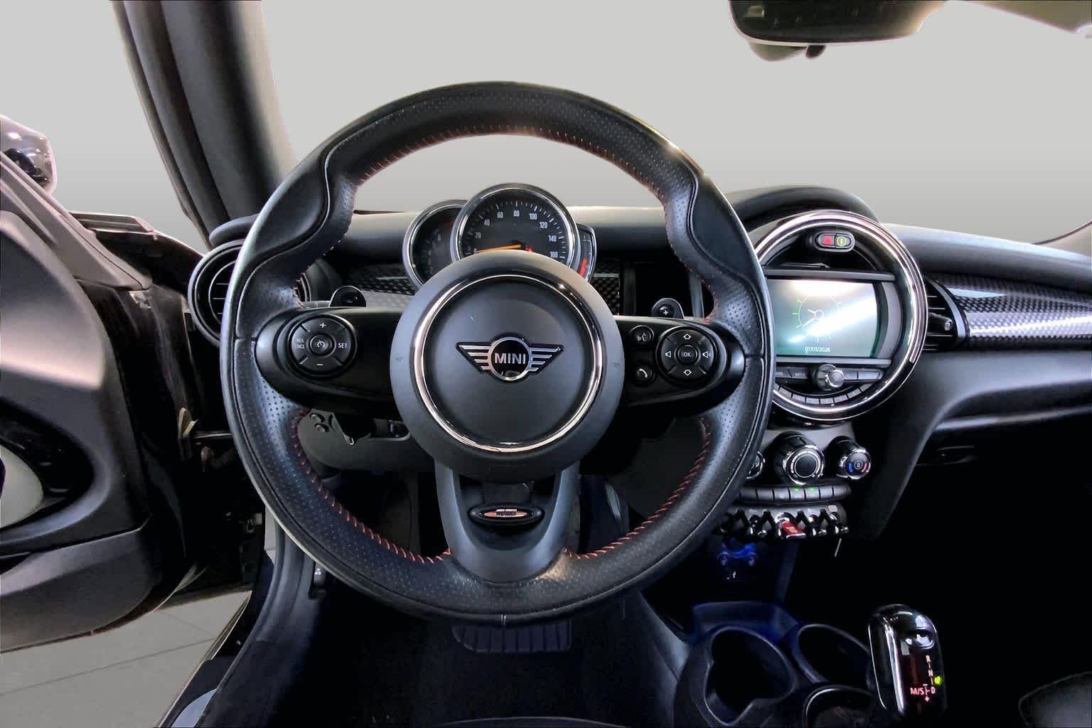 Used 2021 Midnight Black Metallic MINI Cooper S image 5