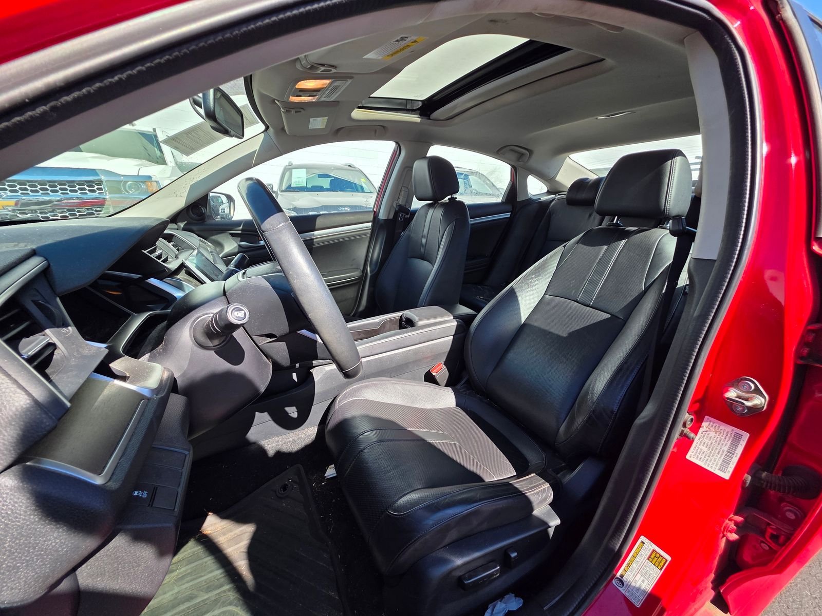 Used 2017 Rallye Red Honda EX-L image 11