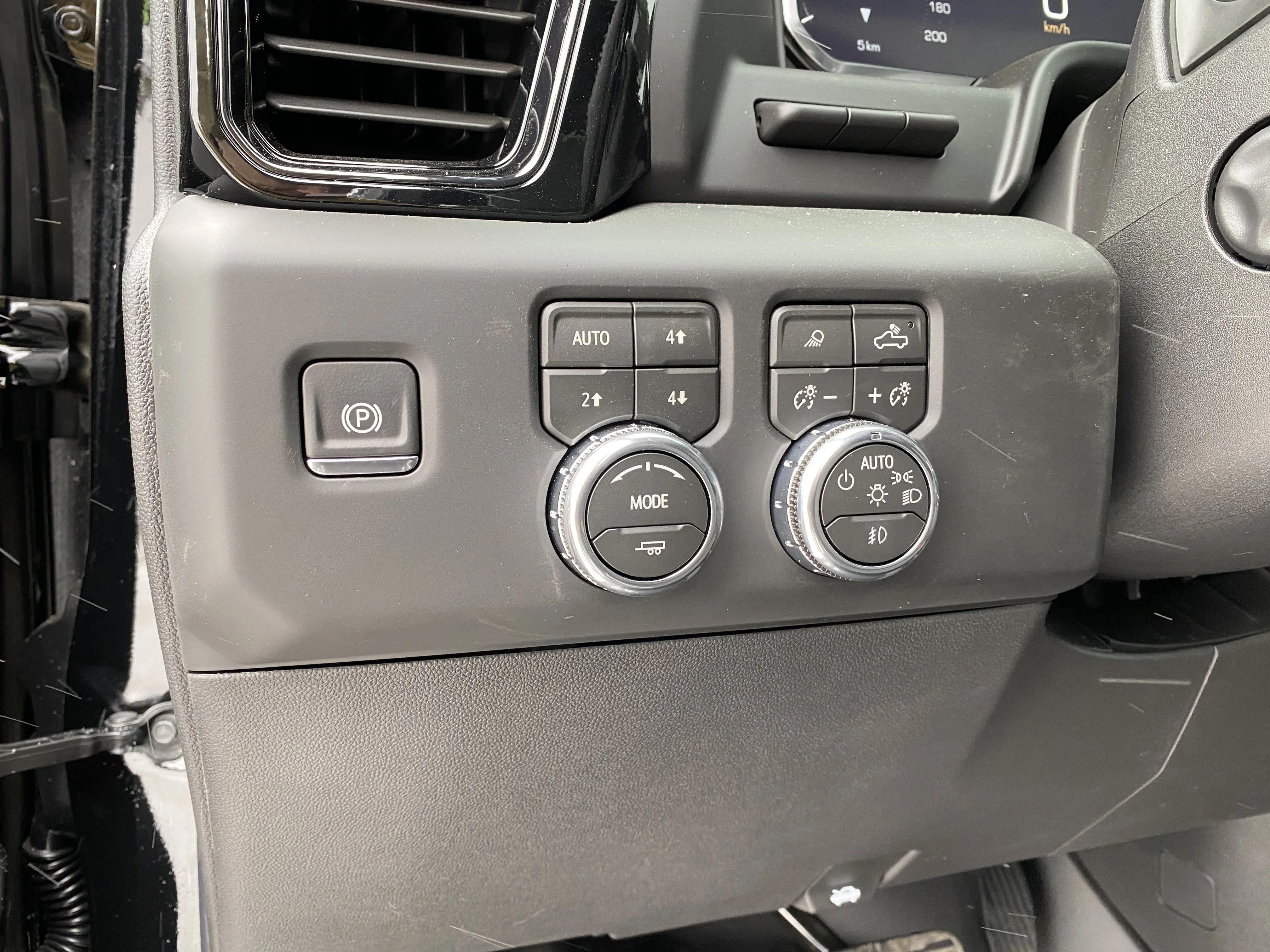 New 2026 ONYX BLACK GMC AT4X image 27