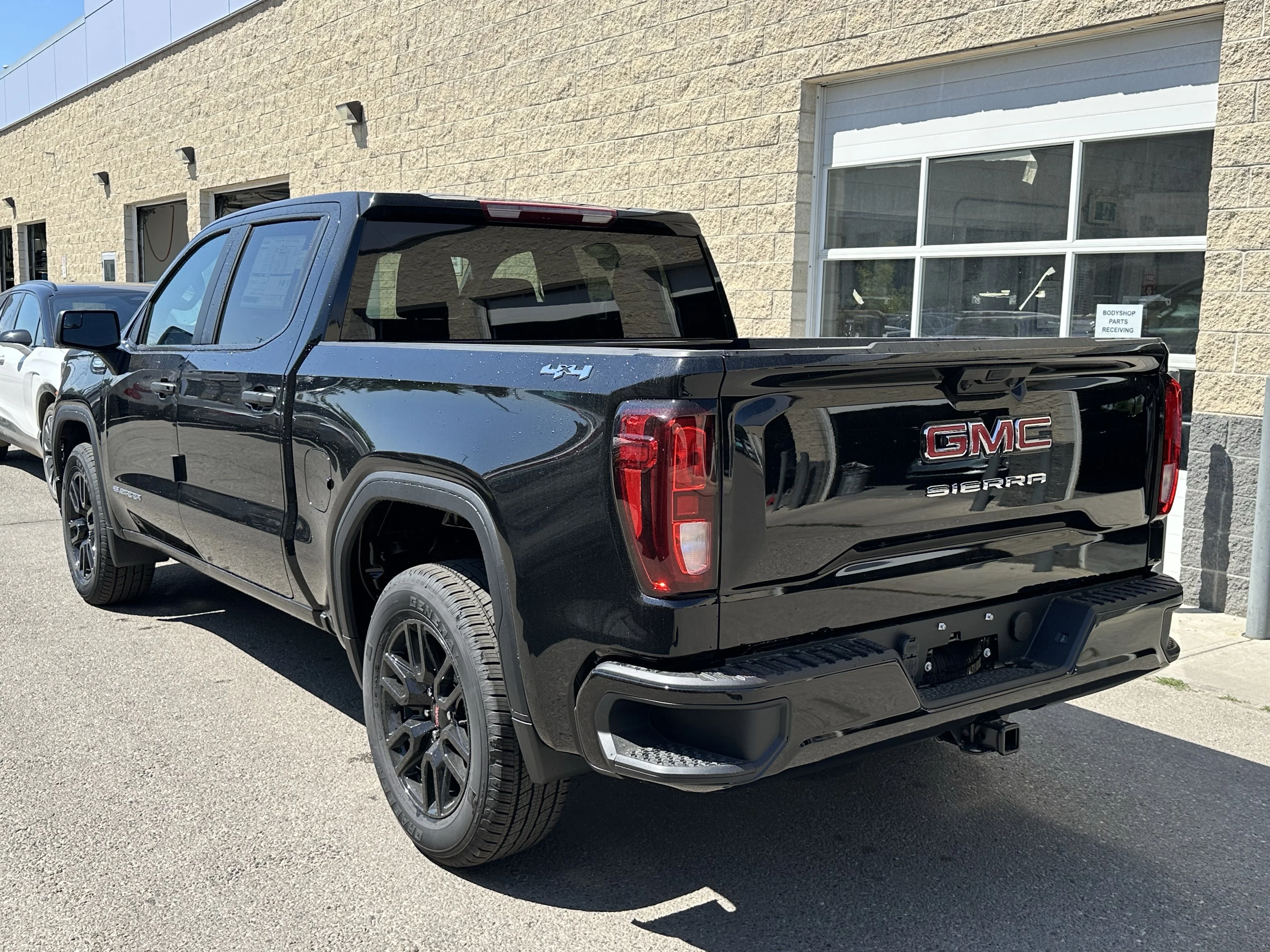New 2026 Onyx Black GMC Pro image 4