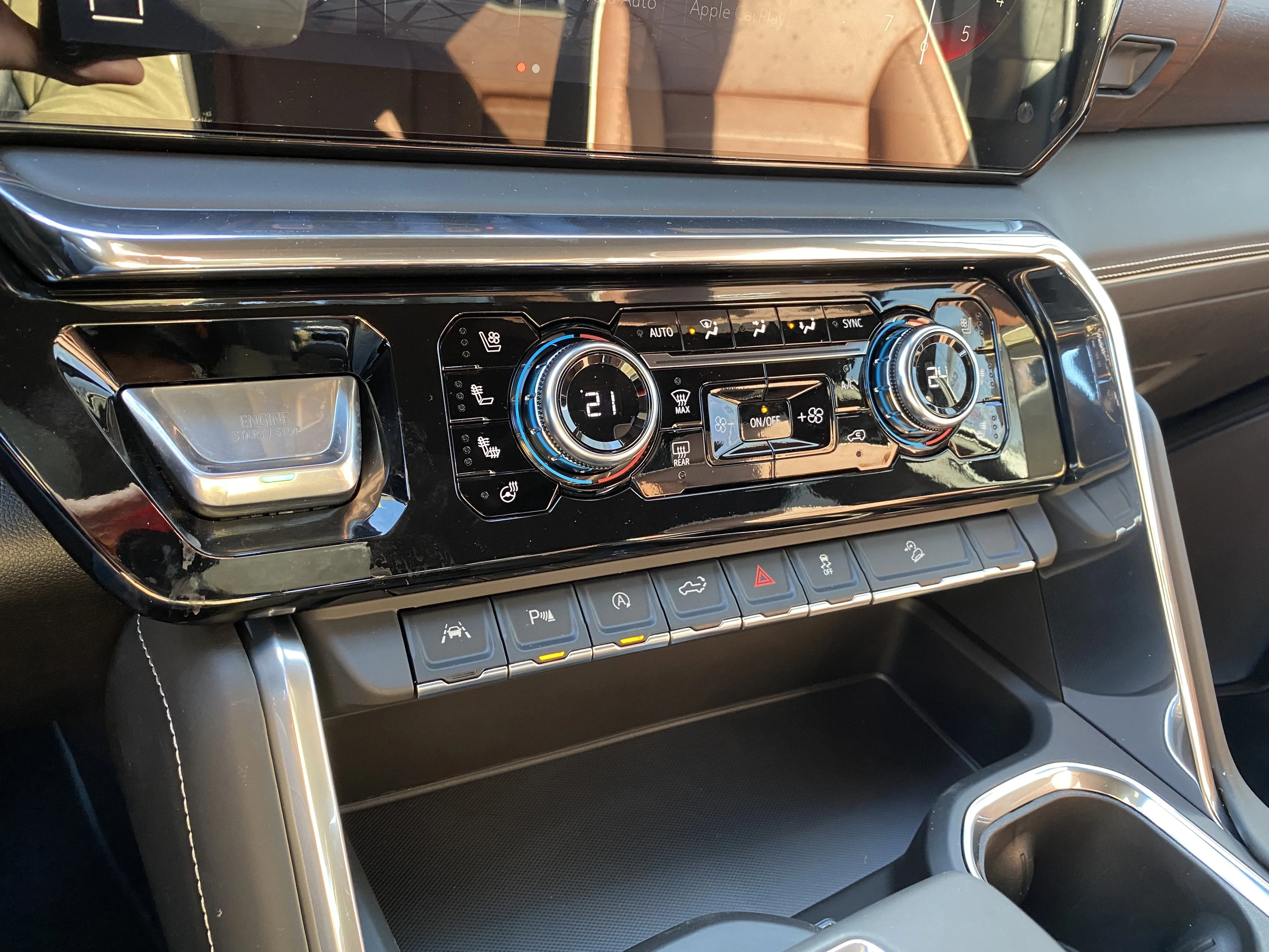 New 2026 STERLING METALLIC GMC Denali Ultimate image 23