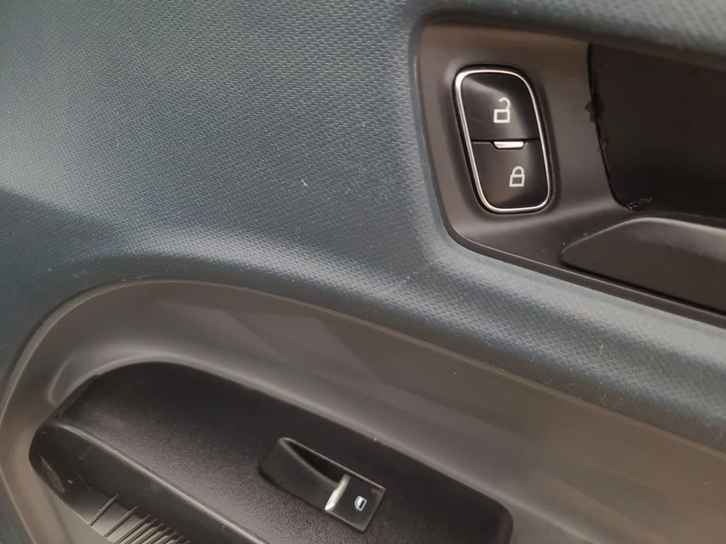 Used 2022 White Ford XL image 10