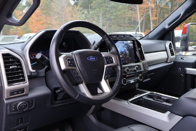 Used 2022 Red Ford Lariat image 11