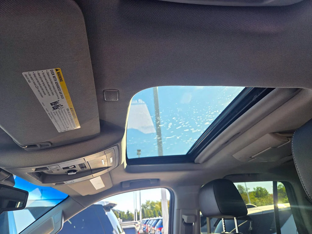 Used 2019 Black Chevrolet LT image 41