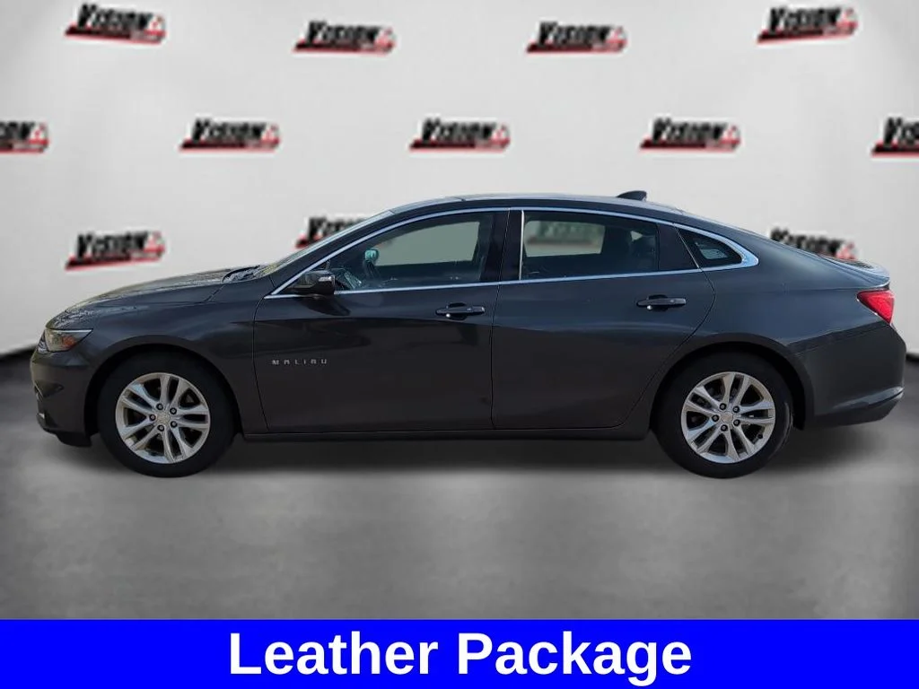 Used 2017 Gray Chevrolet LT image 4