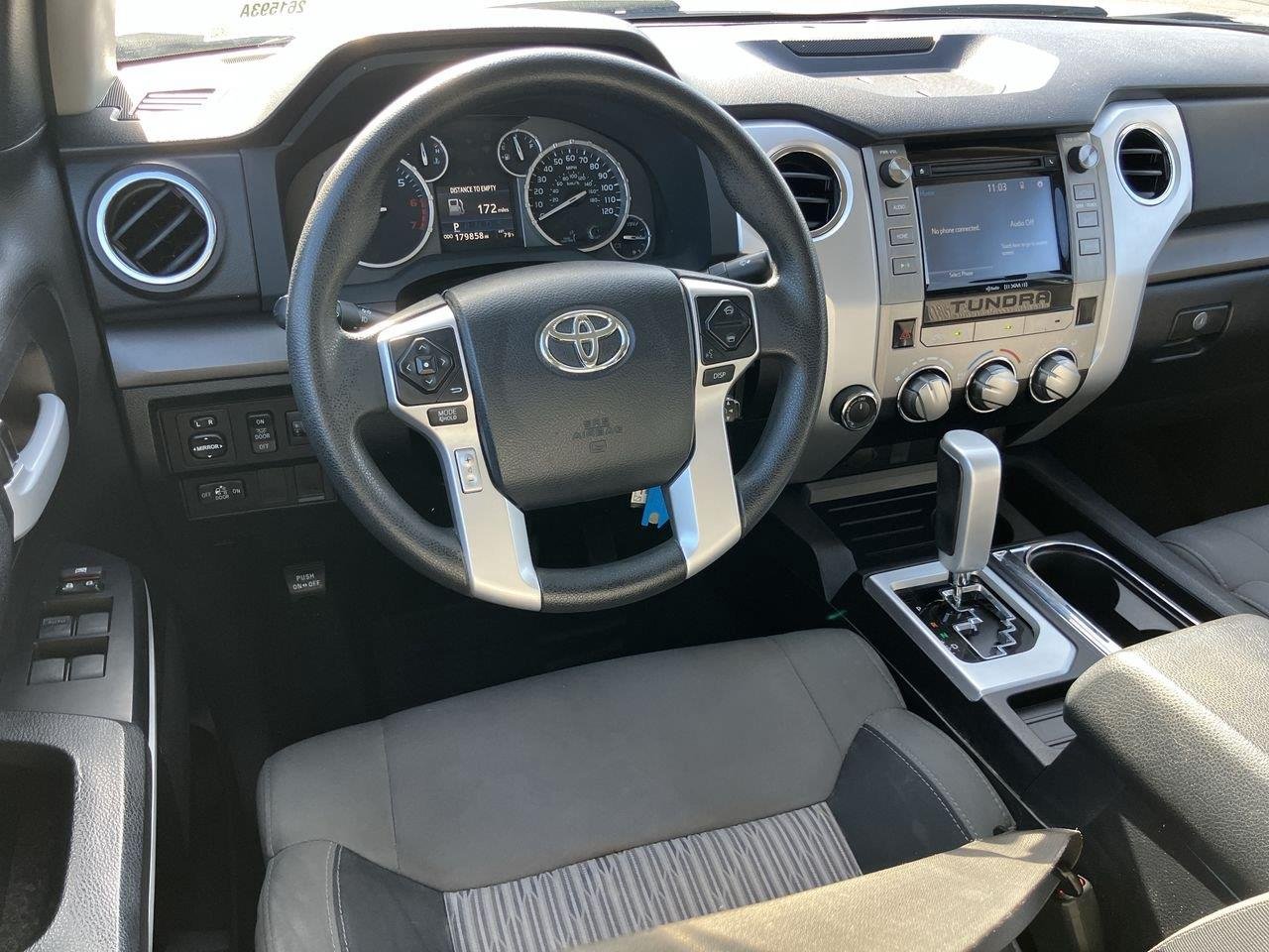 Used 2017 White (Super White) Toyota SR5 Double Cab 6.5 FT. image 14