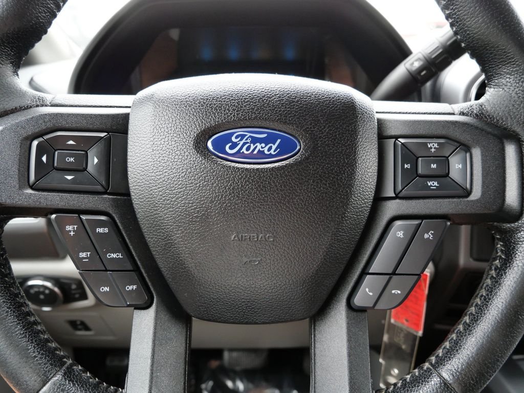 Used 2016 Brown Ford XLT image 21