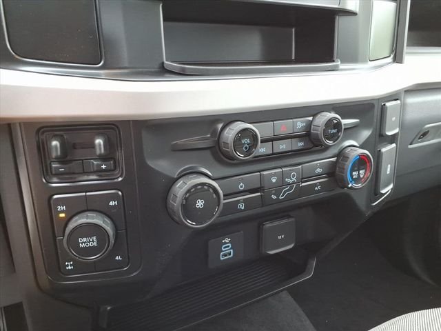 New 2026 Carbonized Gray Metallic Ford F-250® XL image 26