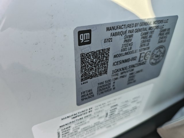 Used 2022 White GMC Denali image 27