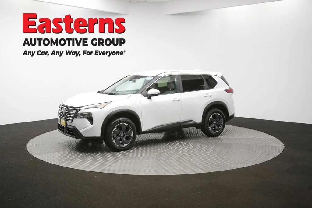 Used 2024 White Nissan SV image 56