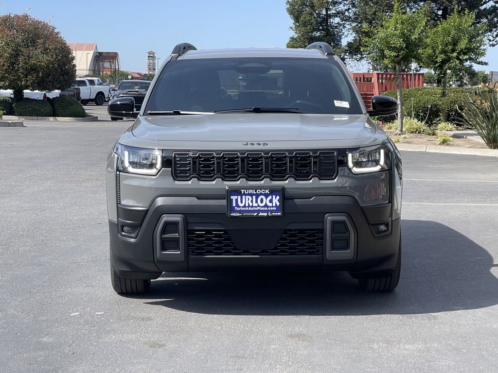 New 2026 Sting-Gray Clear-Coat Exterior Paint Jeep Laredo image 2
