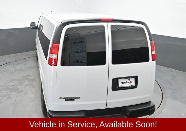 Used 2024 White Chevrolet LS image 29