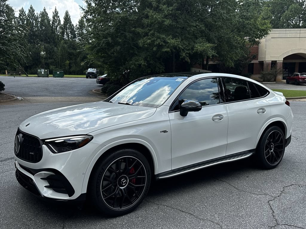 New 2027 MANUFAKTUR Moonlight White Metallic Mercedes-Benz AMG® GLC 53 image 40