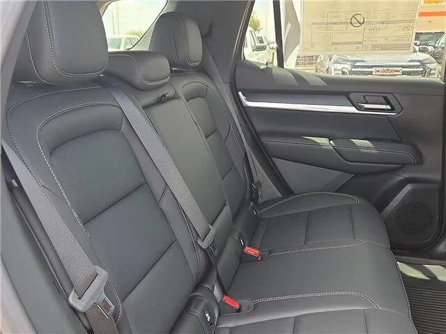 New 2027 Ebony Twilight Metallic GMC Elevation image 13