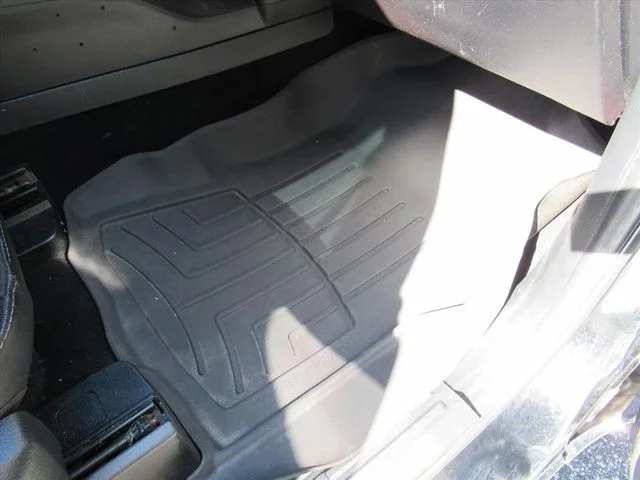 Used 2022 Black Ford Lariat image 14