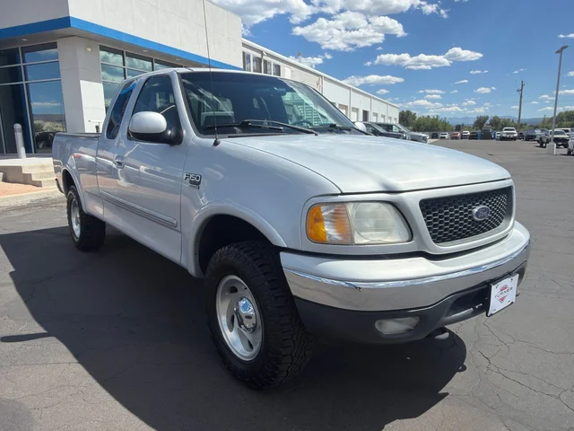 2001 Ford F-150 Lariat