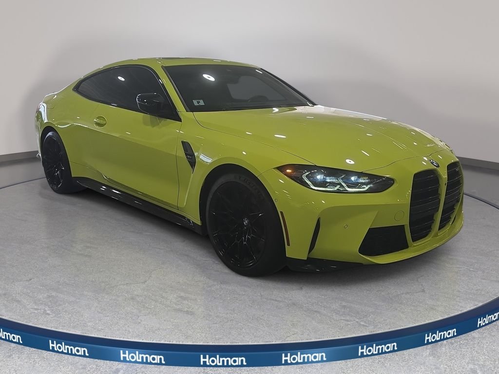 Certified Used 2024 Sao Paulo Yellow BMW  image 3