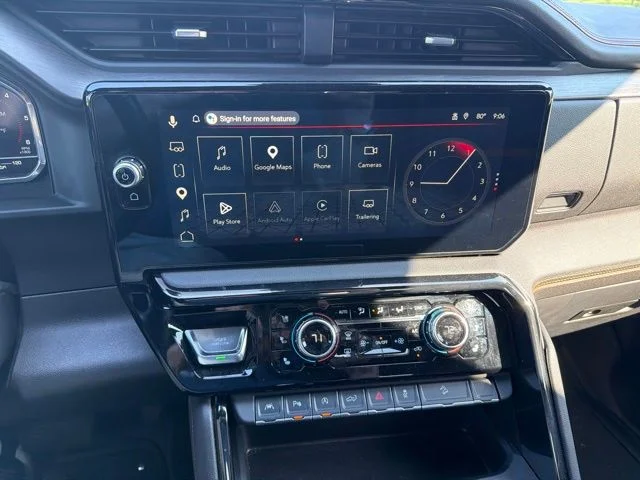 Used 2025 Black GMC AT4 image 17
