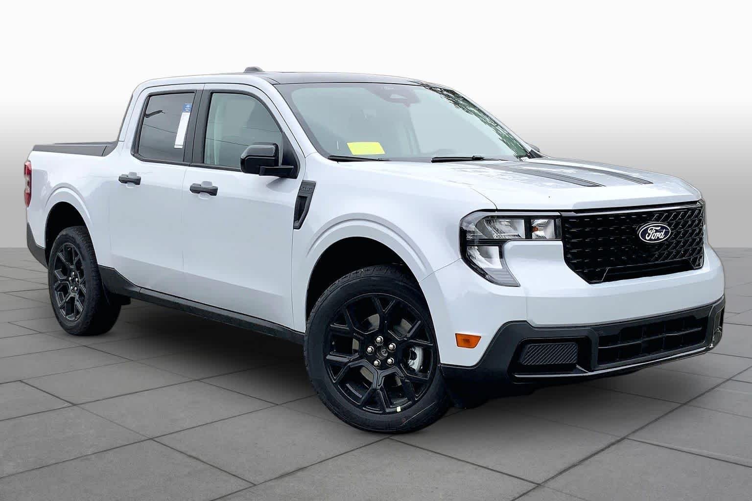 New 2026 Space White Metallic Ford XLT image 19