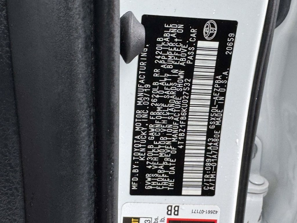 Certified Used 2019 Beige Toyota Limited image 28