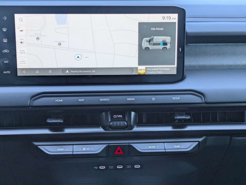 New 2027 Ebony Black Kia X-LINE SX image 17