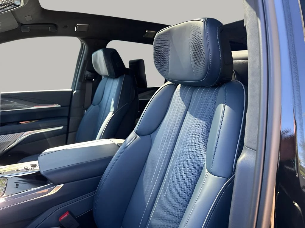 2026 Cadillac Escalade IQ Premium Luxury - Photo 30