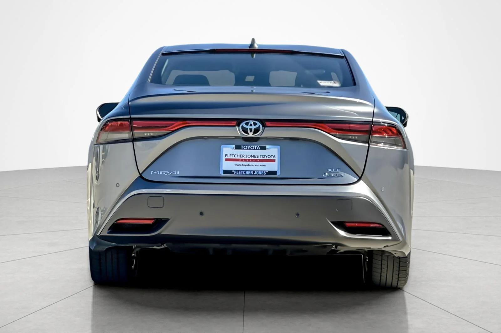 Certified Used 2025 Heavy Metal Toyota XLE image 4