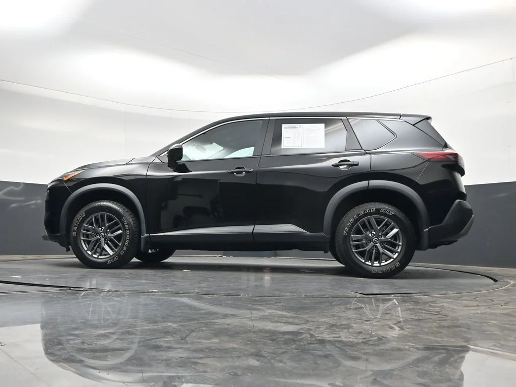 Used 2023 Black Nissan S image 36
