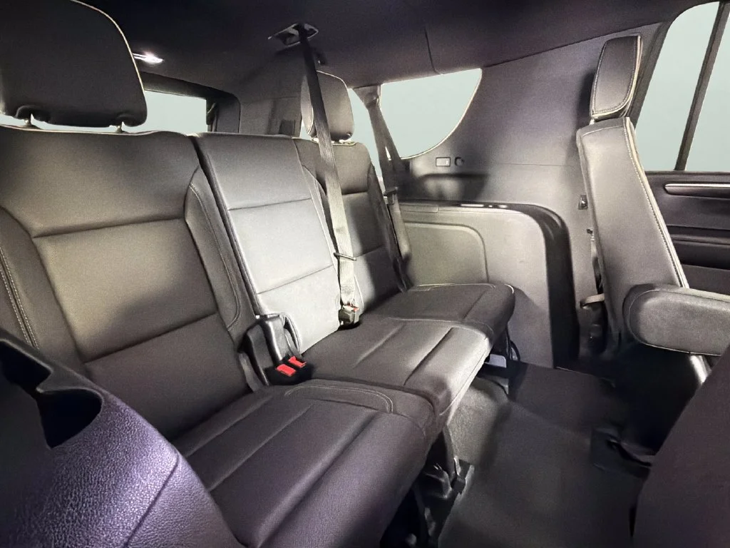Used 2025 Black Chevrolet Premier image 32