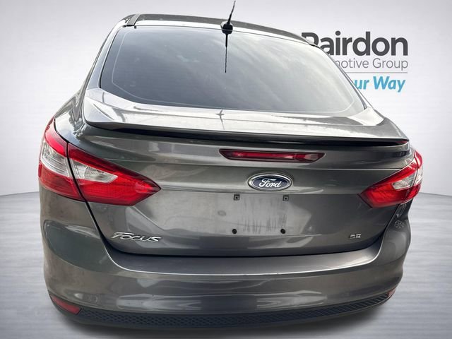 Used 2014 Sterling Gray Metallic Ford SE image 6