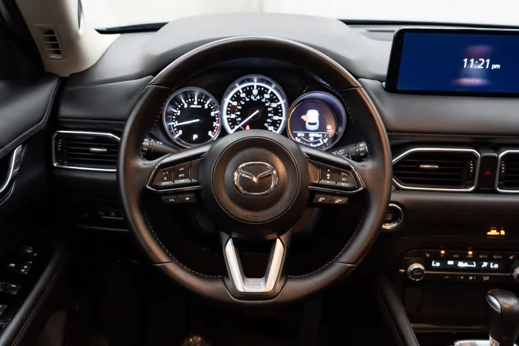 Used 2025 Polymetal Gray Metallic Mazda 2.5 S Carbon Edition image 13