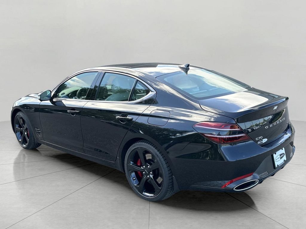 New 2026 Black Genesis 3.3T SPORT PRESTIGE image 5