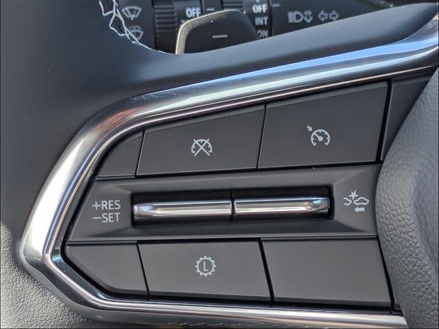 2027 Chevrolet Traverse LT - Photo 19