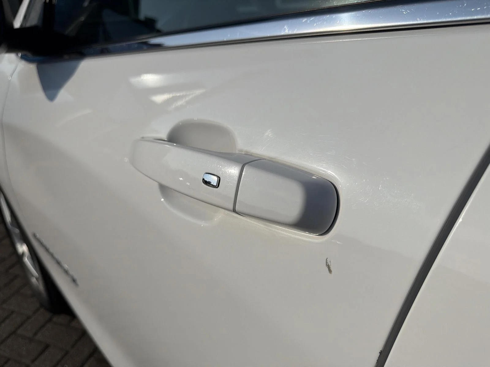 Used 2022 Summit White Chevrolet LT image 11