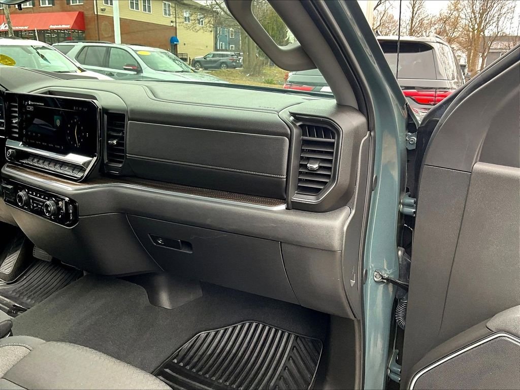 Used 2025 Gray Chevrolet LT image 13