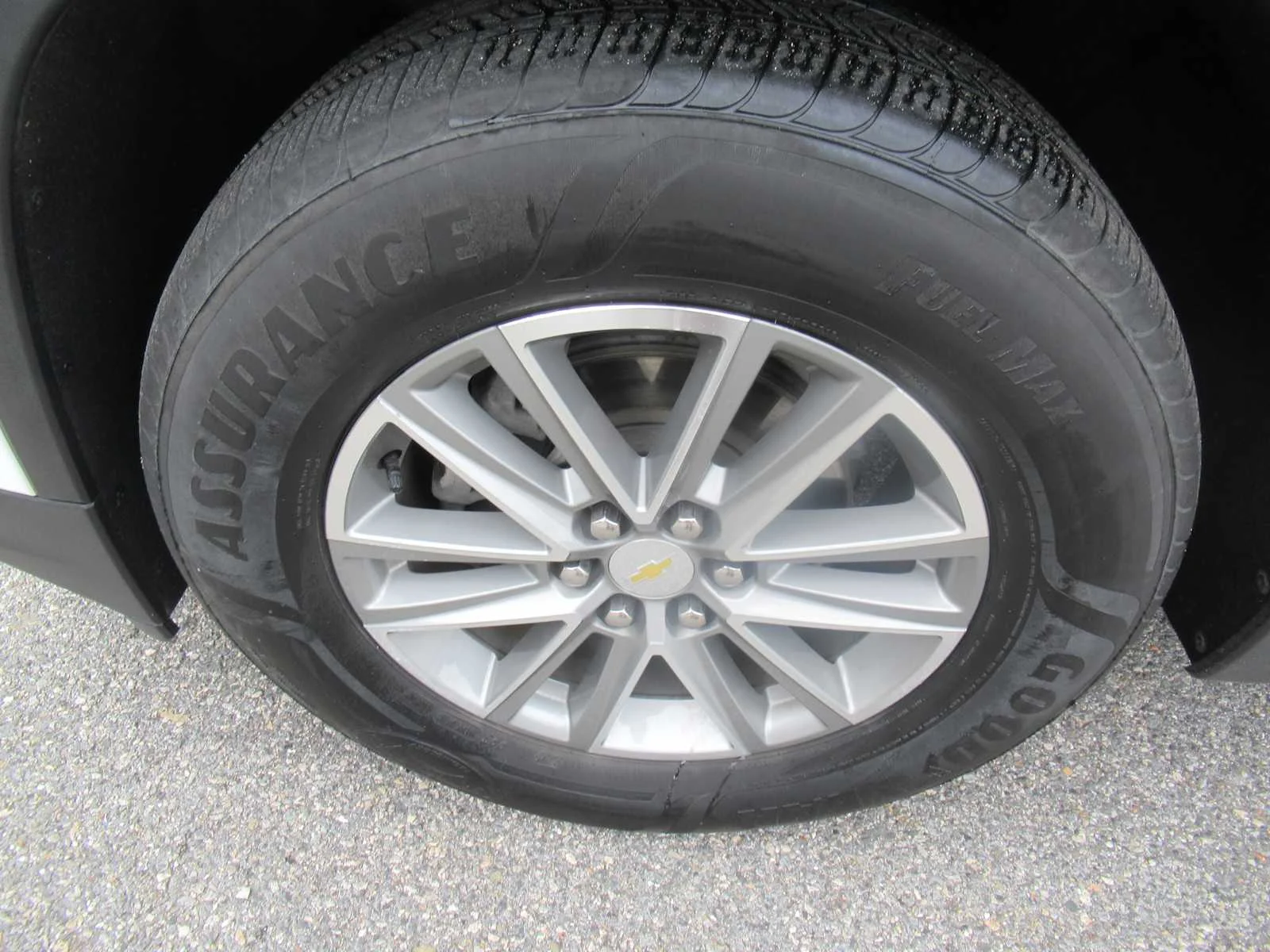 Certified Used 2022 Summit White Chevrolet LT Cloth image 11