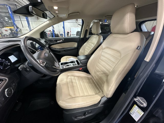 Certified Used 2022 Black Ford SEL image 17