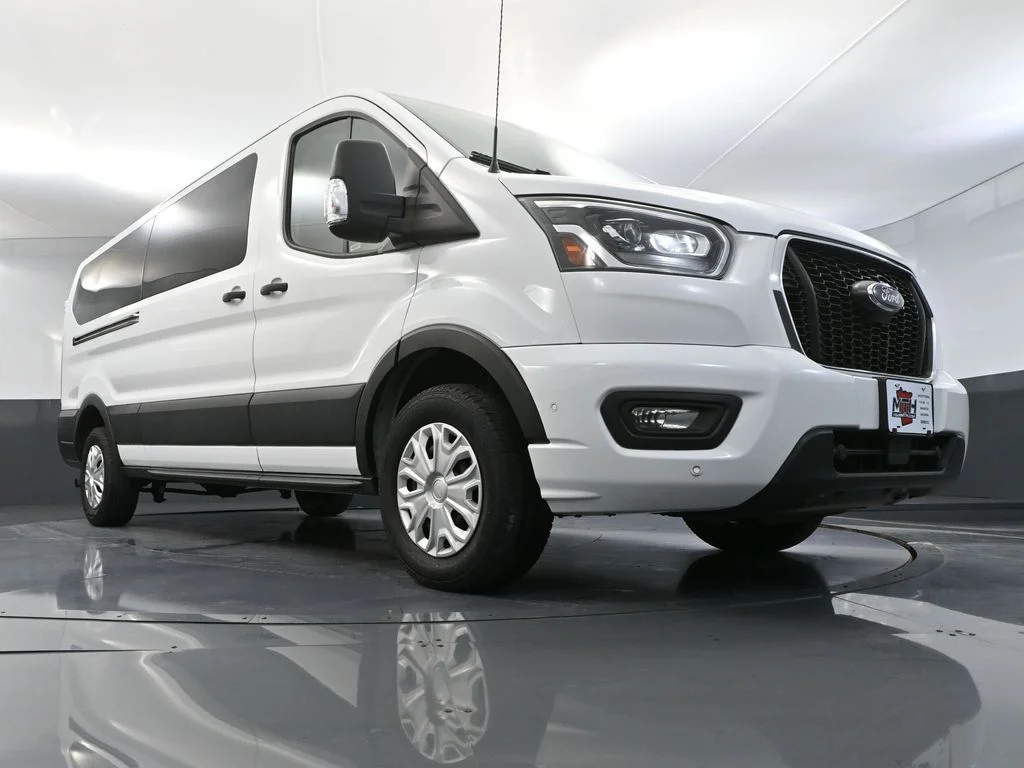 Used 2023 White Ford XLT image 47