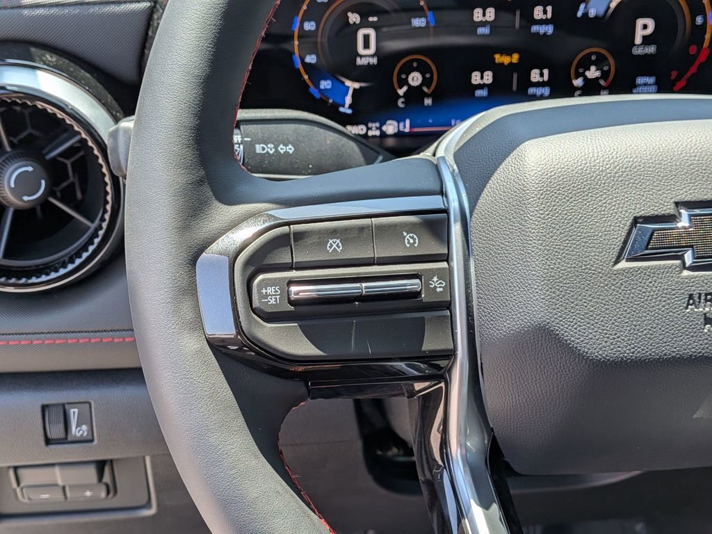 New 2026 Summit White Chevrolet Z71 image 19