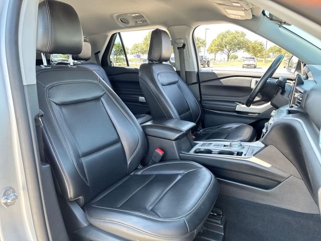 Used 2021 Silver Ford XLT image 25