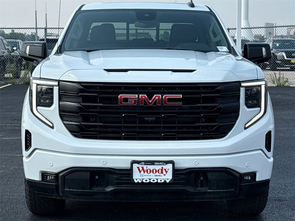 2026 GMC SIERRA - Image 2