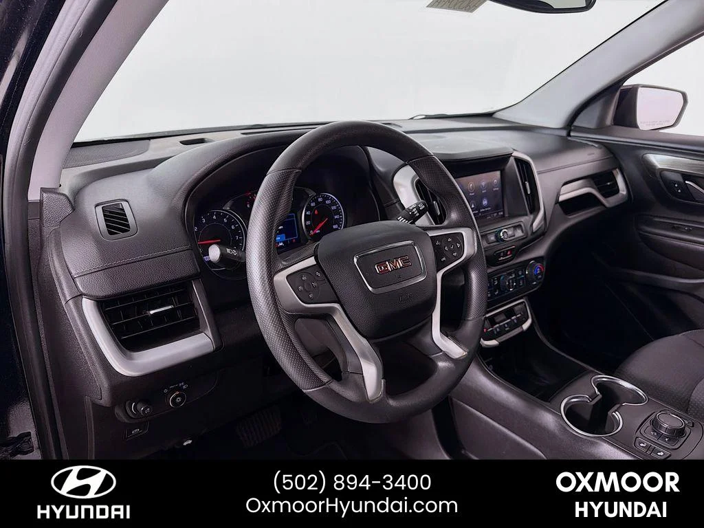 Used 2022 Ebony Twilight Metallic GMC SLE image 9