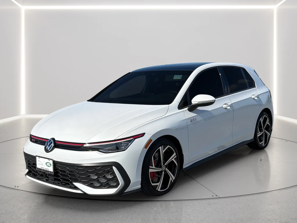 Used 2025 White Volkswagen 2.0T SE image 9
