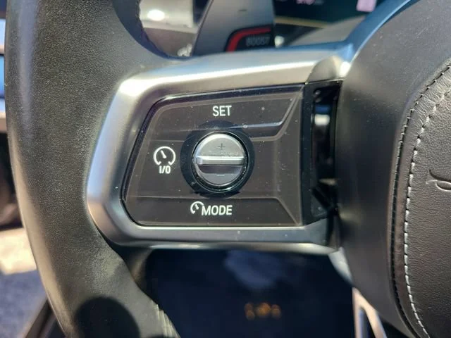 Used 2023 Black BMW 740i image 25