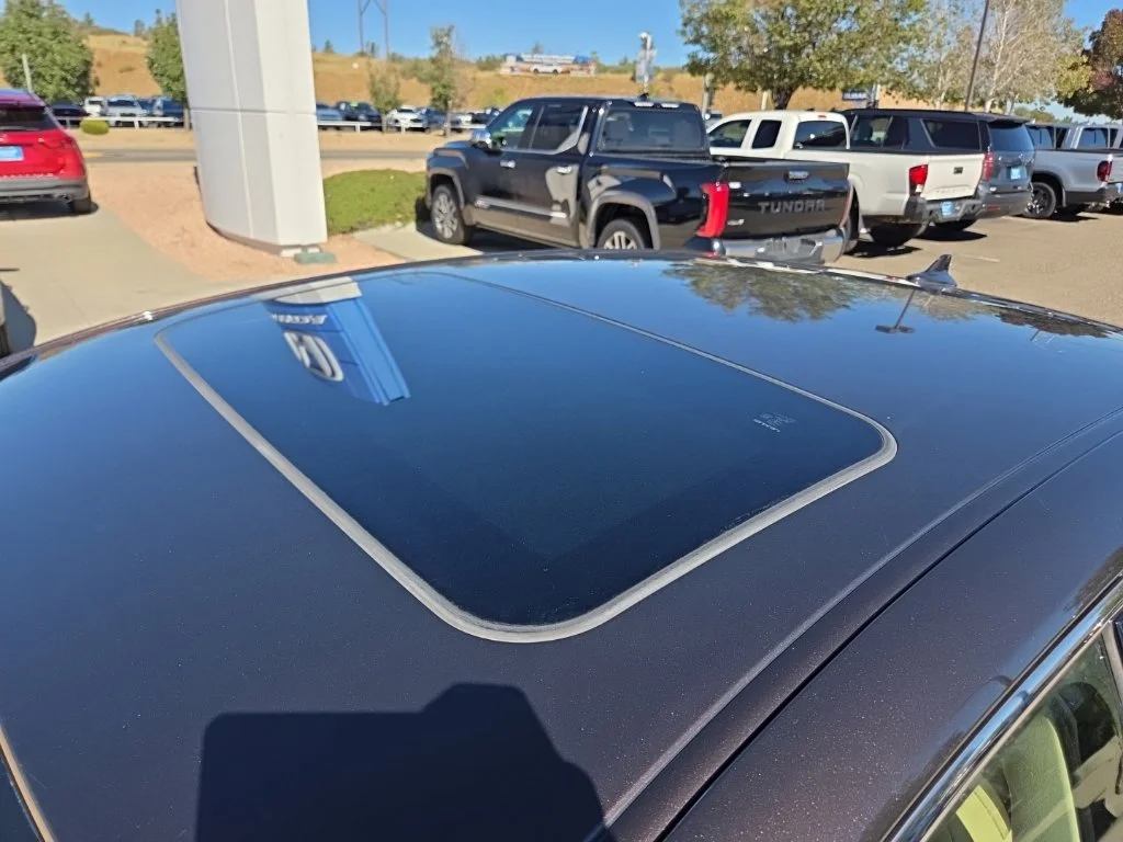 Used 2013 Red Lexus 350 image 10
