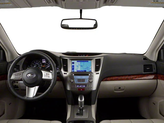 Used 2010 Crystal Black Silica Subaru 2.5i Premium image 10