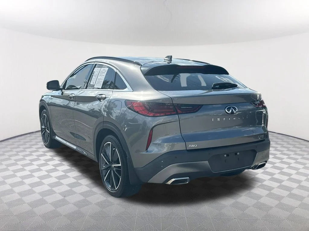 Used 2023 Gray INFINITI LUXE image 7