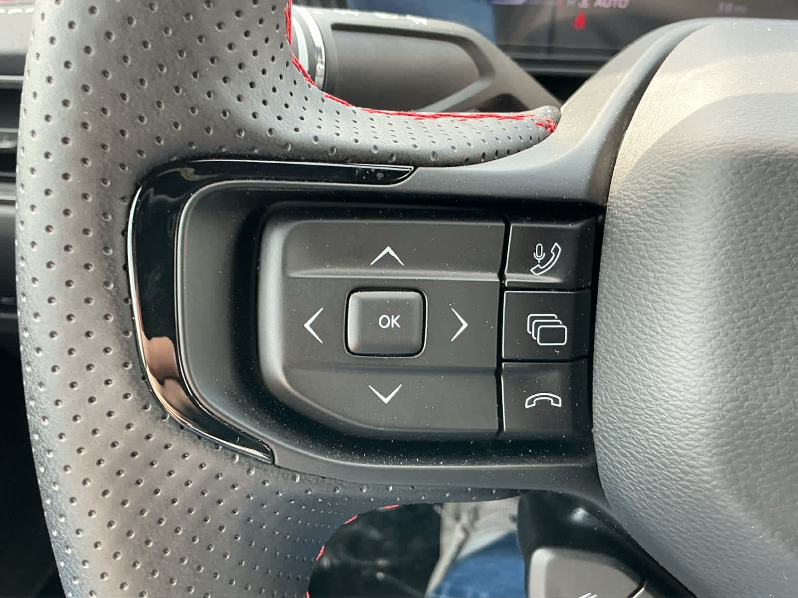 New 2026 Diamond Black Crystal Pearlcoat Dodge R/T image 20