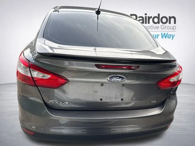 Used 2014 Sterling Gray Metallic Ford SE image 6