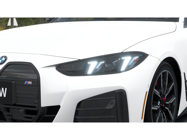 New 2026 Alpine White BMW M60 image 6